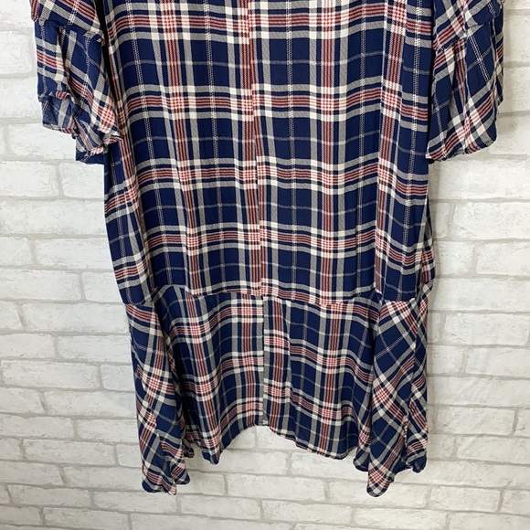 We love Bella plaid open cardigan size small - Picture 10 of 10